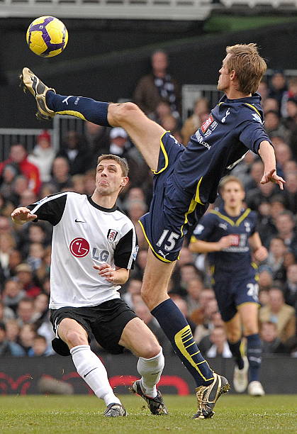 联手施压 联手施压